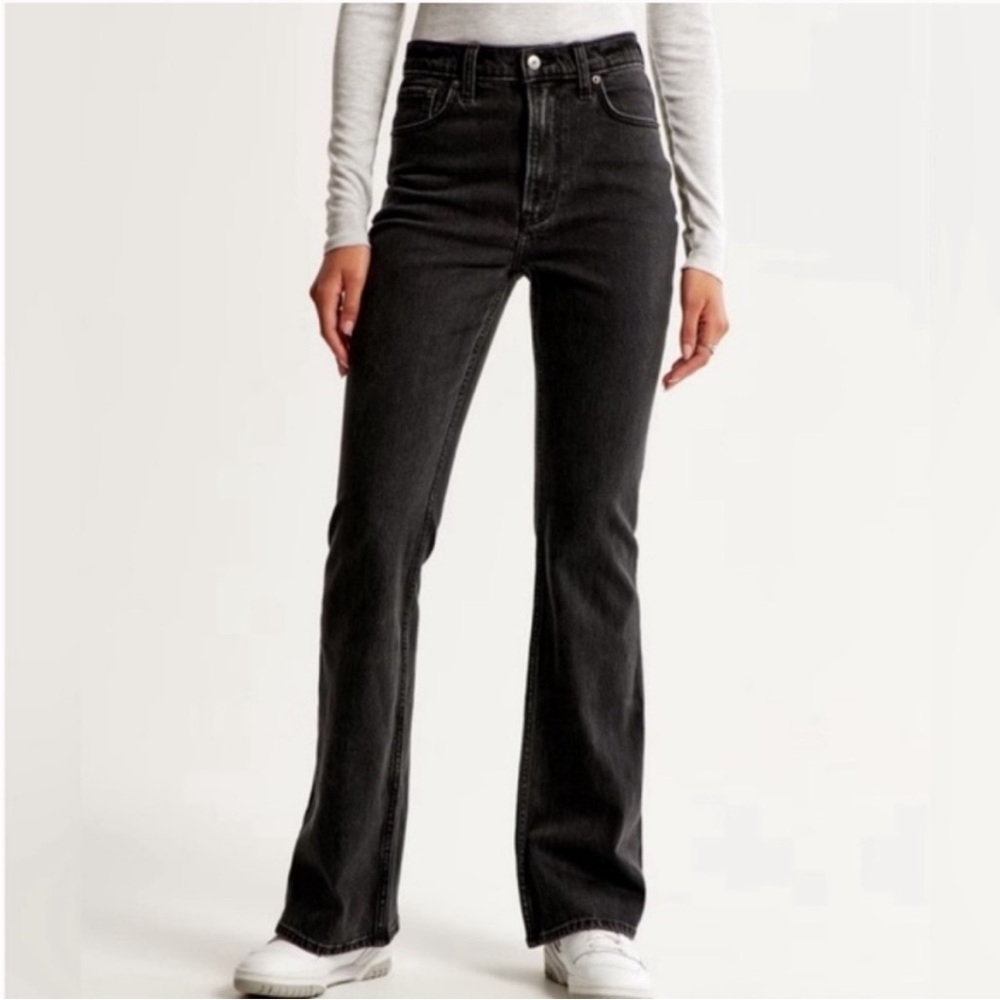 Abercrombie & Fitch Short The Flare Ultra High Rise Jeans